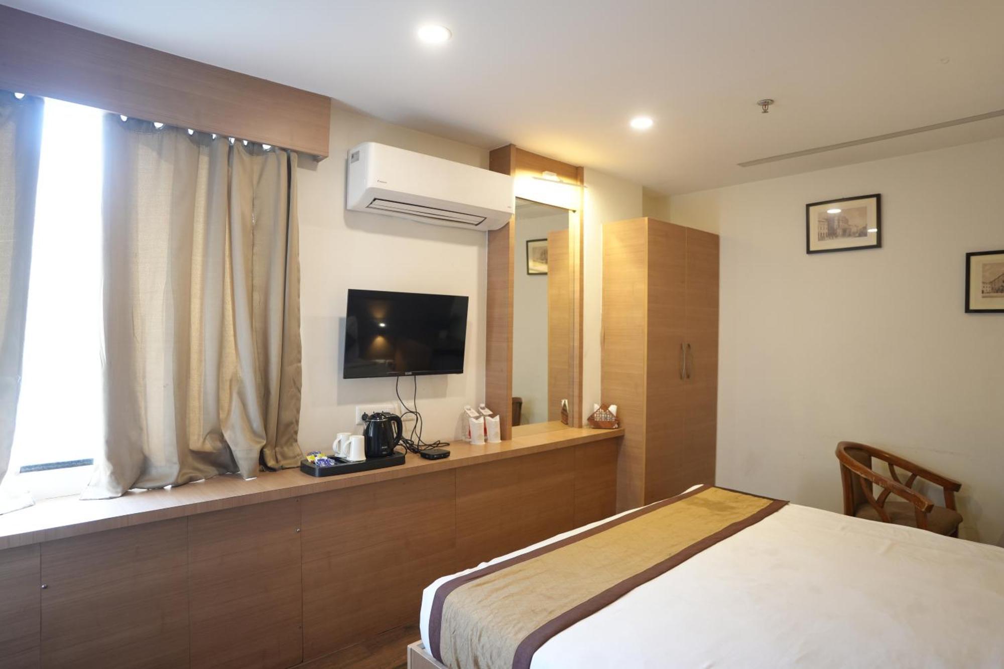 Hotel Silkhouse Premier Danapur Ngoại thất bức ảnh
